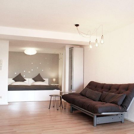 Engen Apartment Buitenkant foto
